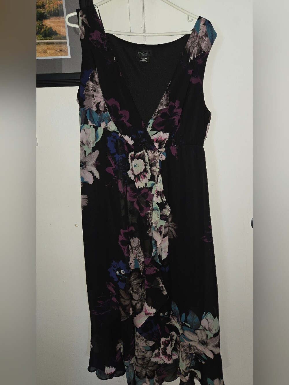 City Chic Floral V-Neck Black Maxi Dress With A Wrap Highlow Front. ⁹